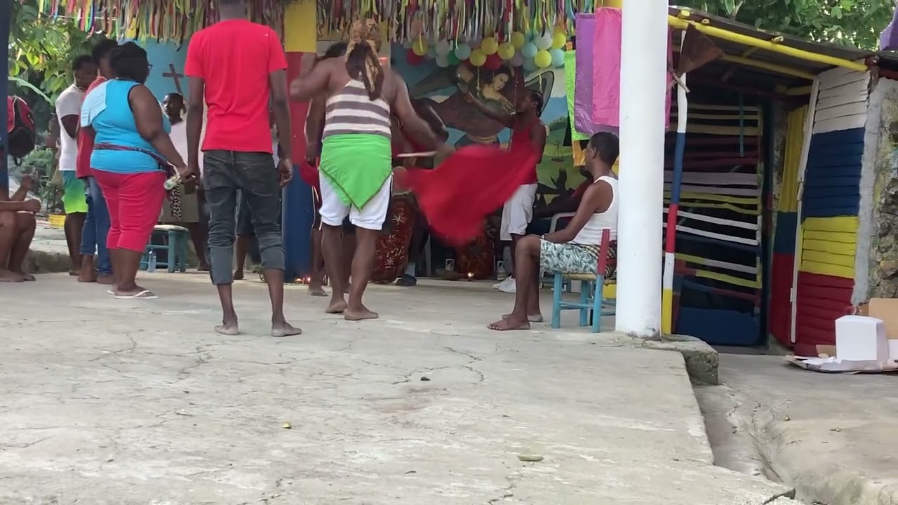 Dalila llamando ogun Fegay prille de morena en el  km17 Hato mayor sabana de la mar