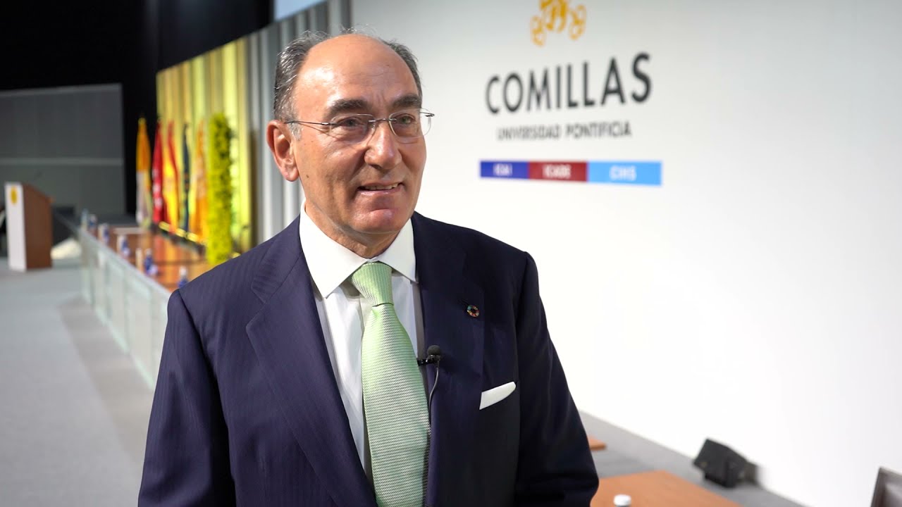 Graduaciones 2021 - D. Ignacio Sánchez Galán