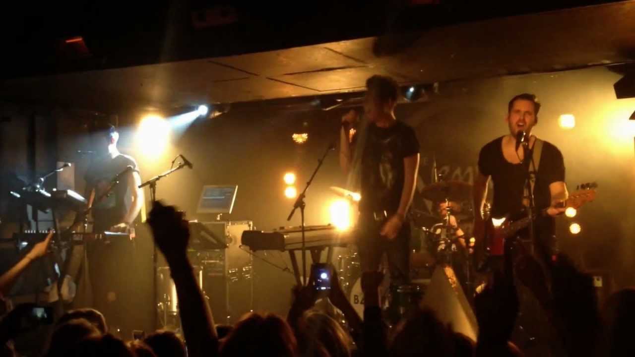 Bastille - Icarus(Live)