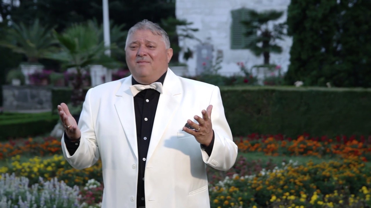 KOVÁCS TIBOR - Hazudnak a gyöngybetűk