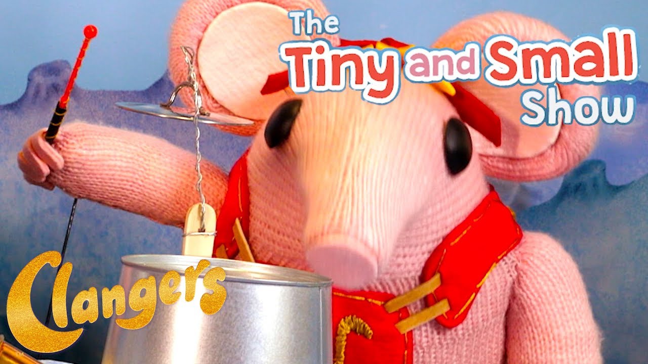 Clangers | Stomping Around - The Tiny and Small Show | Kid's TV