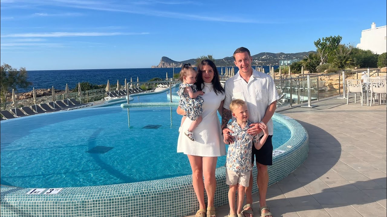 Ibiza family holiday may 2025 - holiday village seaview Ibiza - sirens club.