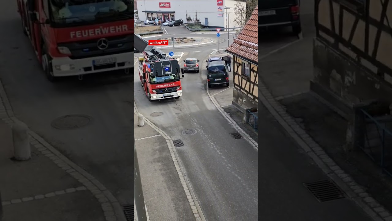 ALARM! Feuerwehr Waldenbuch Blaulichtfahrt #shorts