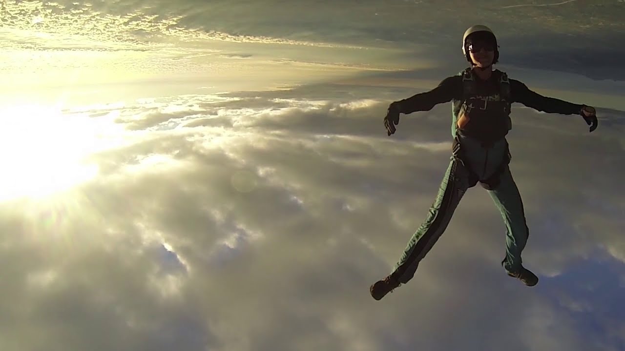A Seamless Skydive