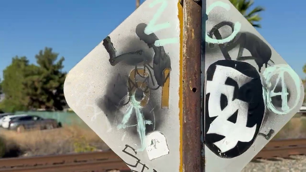 Winnetka-Mason-San Fernando valley train track graff documentary Winnetka-Mason #graff#graffitiart