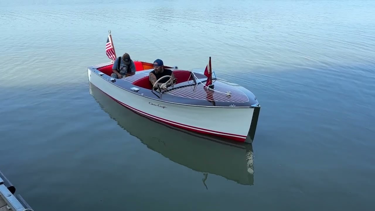 1948 16' Chris Craft Special Runabout