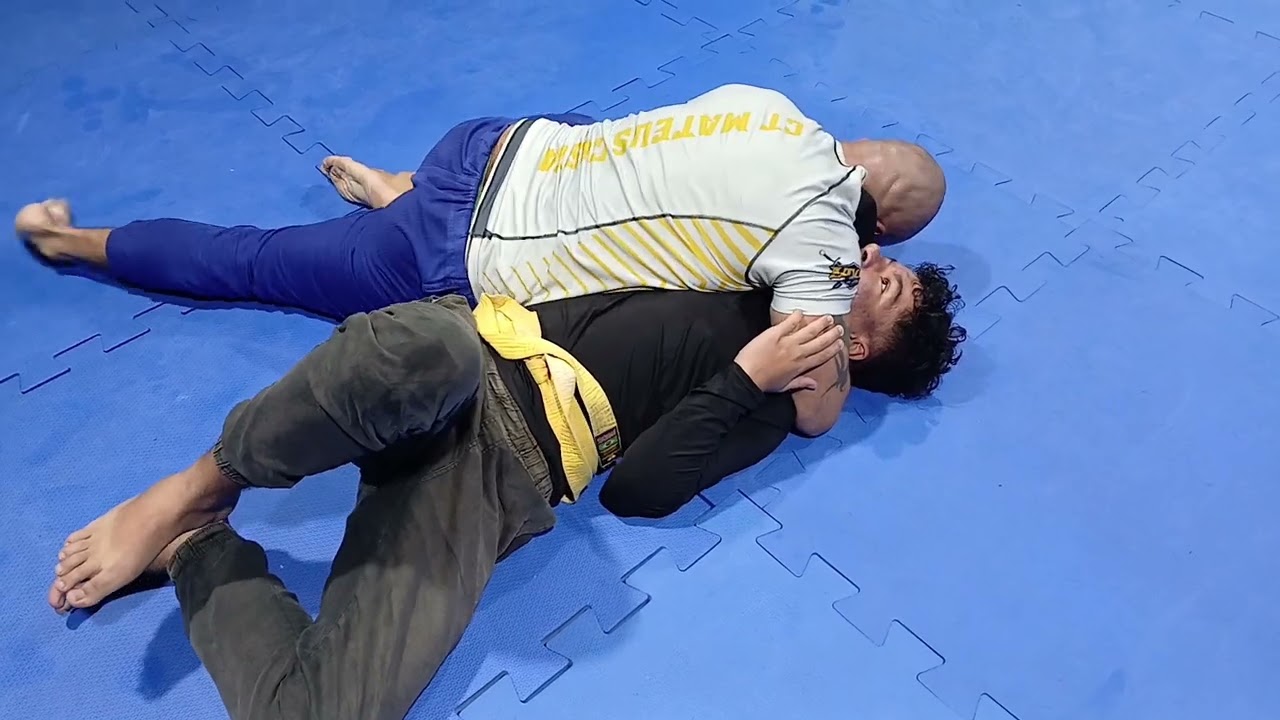 Treino de jiu-jitsu