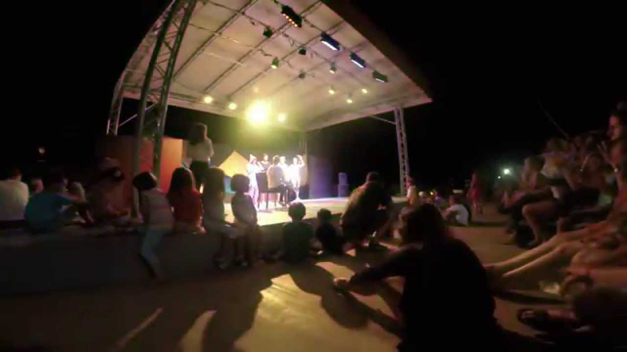Animationsshow in Kroatien in Zadar am Abend im Falkensteiner Club Funimation Borik