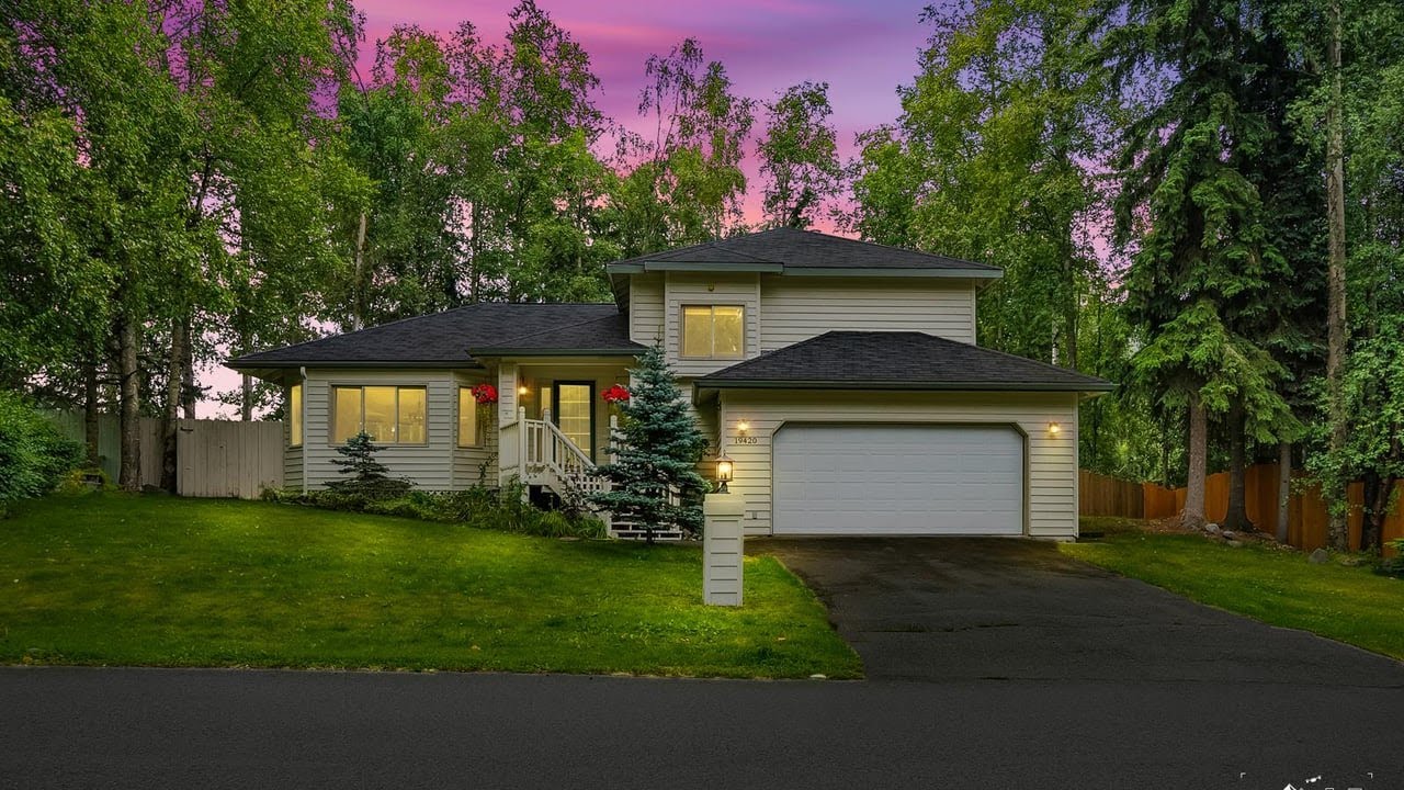 19420 Eaglewood Loop, Eagle River, AK