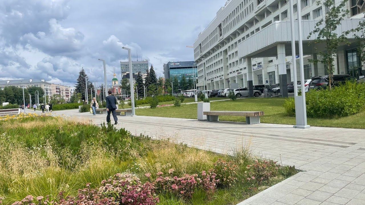 Прогулка по городу Перми.  Комсомольский проспект...