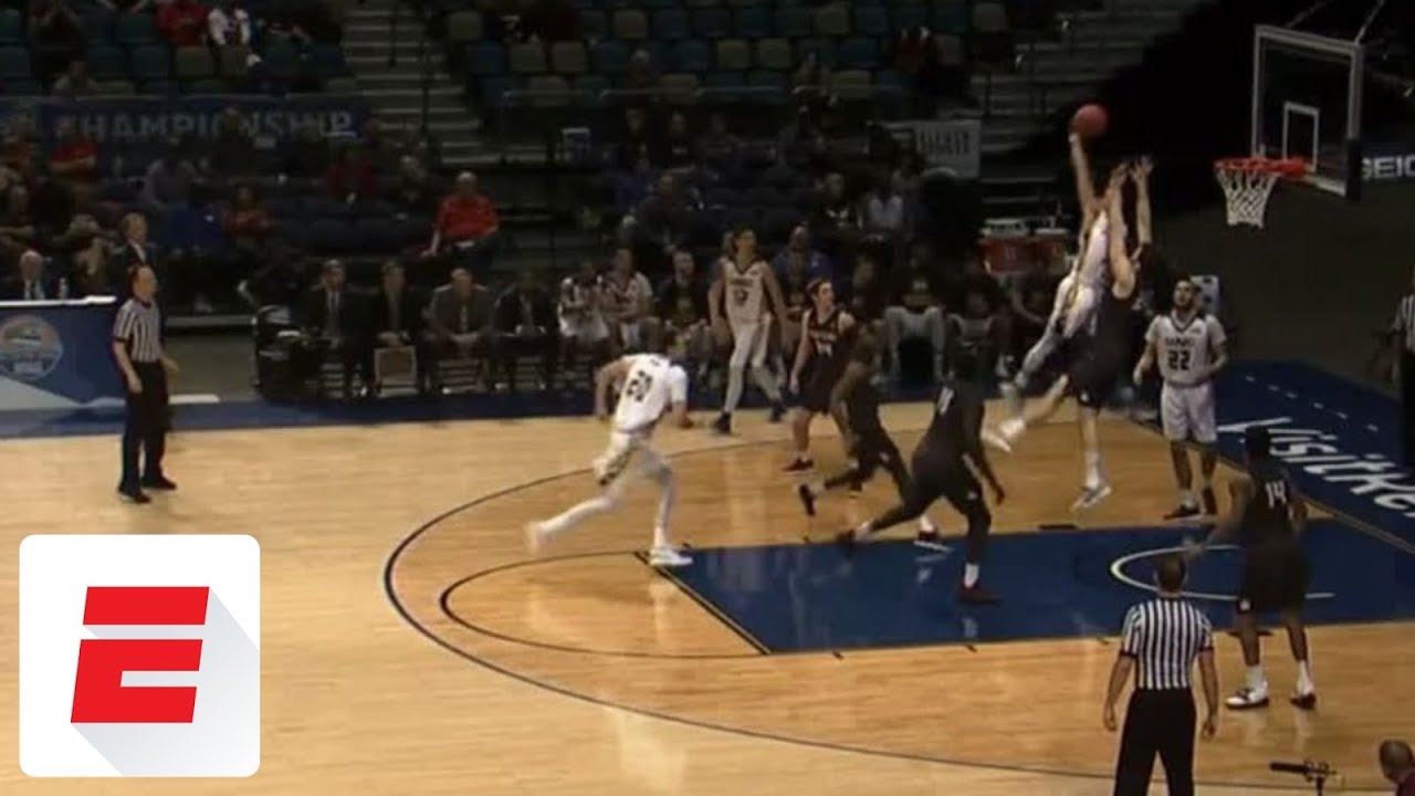 Northern Colorado player throws down ridiculously powerful posterizing dunk in conf. tourney | ESPN
