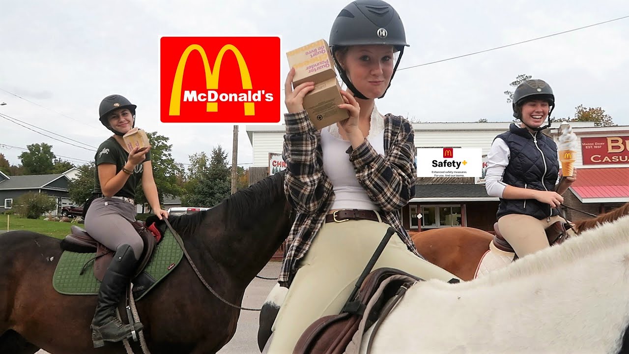 Едем верхом на лошадях в Макдоналдс! День 265 (24.09.2020)