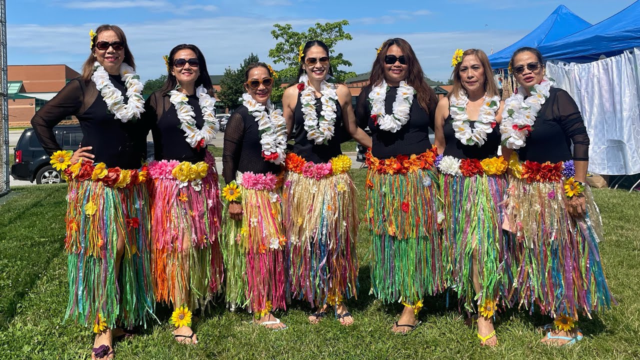 Pearly Shells and Tiny Bubbles Hawaiian Dance at Vaughan Fiesta Extravaganza