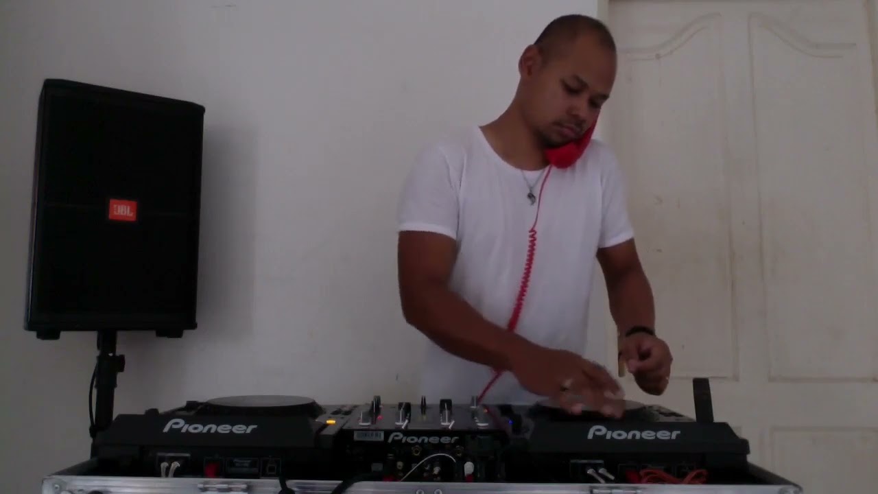 Sranang Dancehall Mix