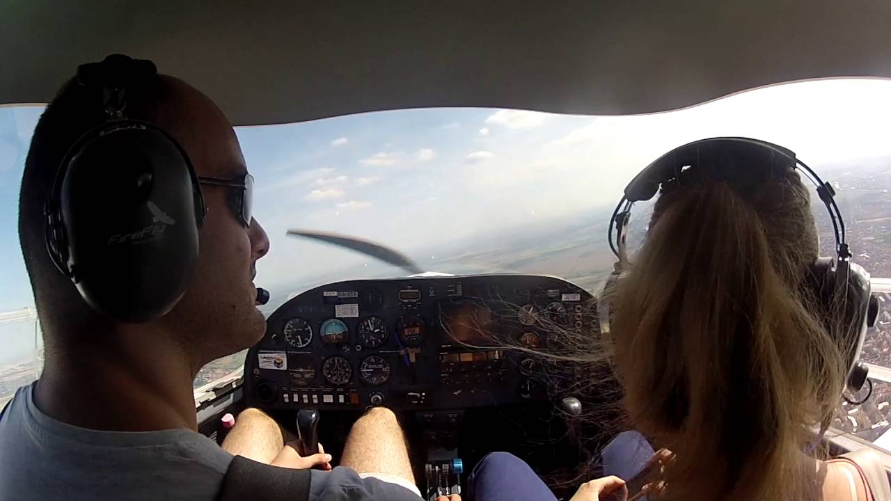 Diamond DA20 FlyTeam Flying over Szeged - GoPro cockpit view - LHUD takeoff & landing