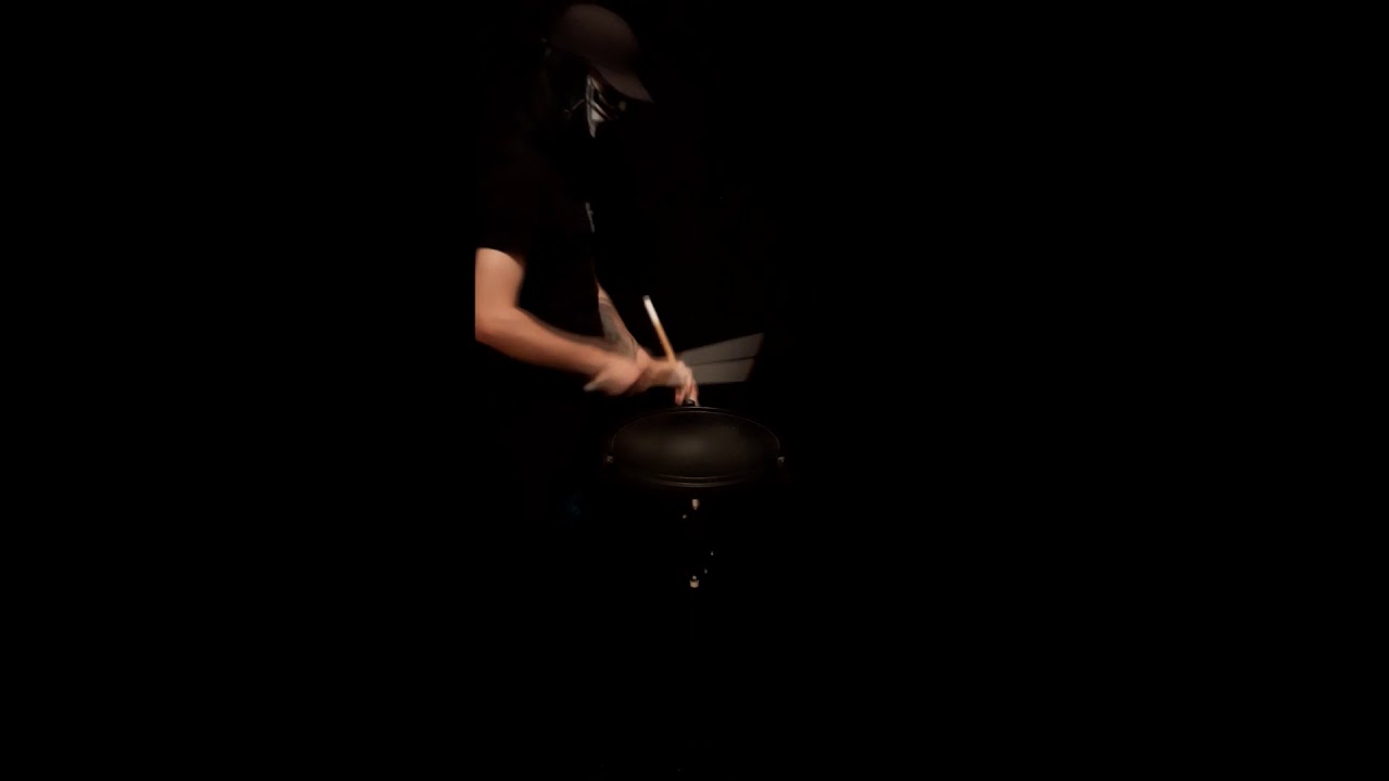 Ghost percussions remix noël