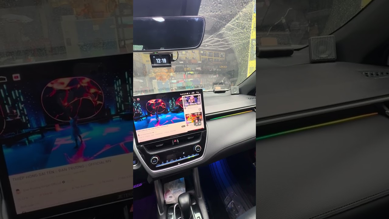Màn bình android Toyota Corolla Cross