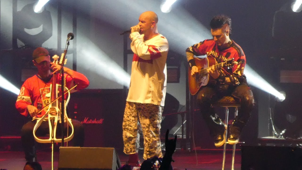 Five Finger Death Punch - Remember Everything - live @ Hallenstadion in Zurich 28.11.2017