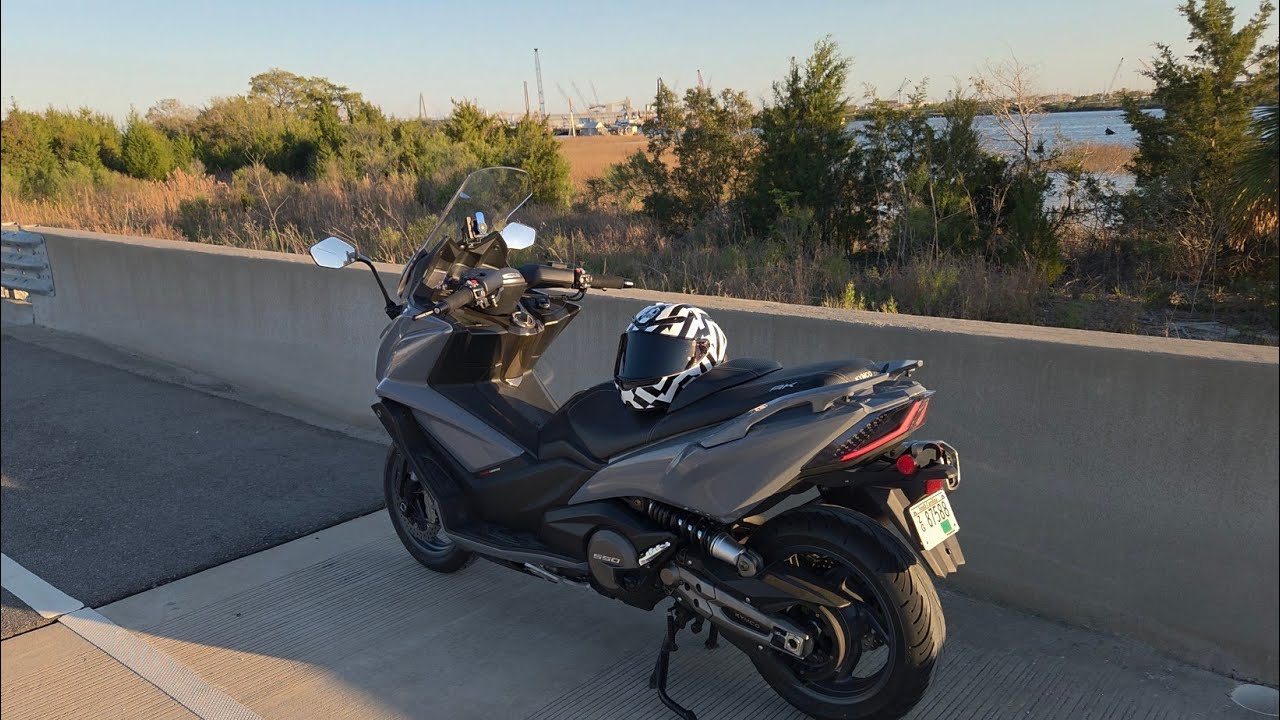 Обновление информации о пробеге 20 000 миль для мотоцикла Kymco AK 550! США