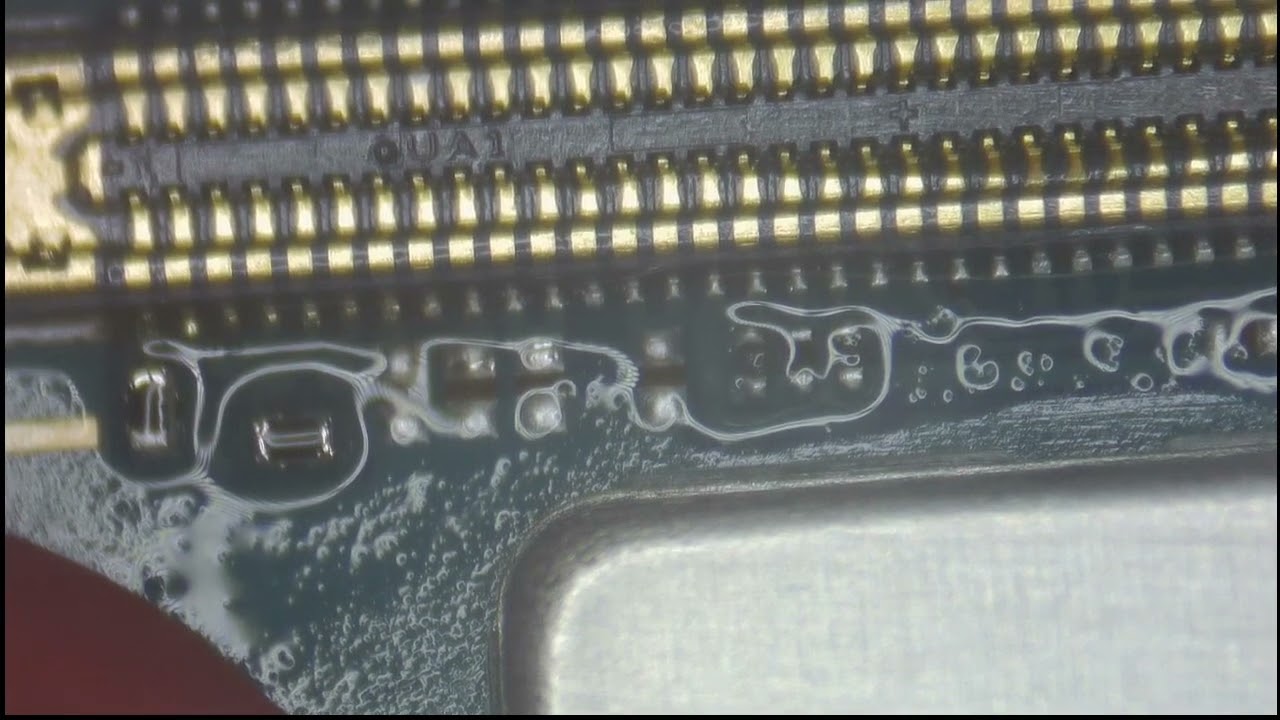 Samsung A53 conector de pantalla dañado cambiarlo de otra placa donante sin dañar el conector
