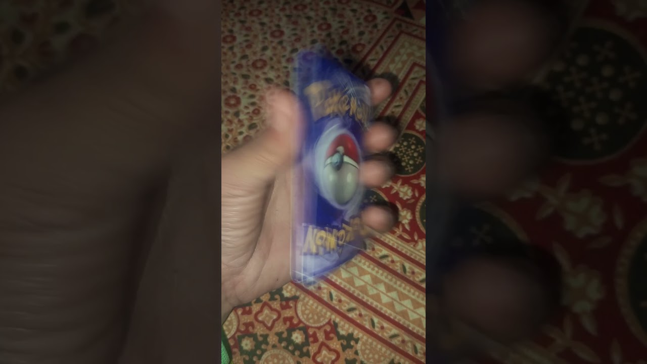 Pokemon cards / roaring moon ex /ancient