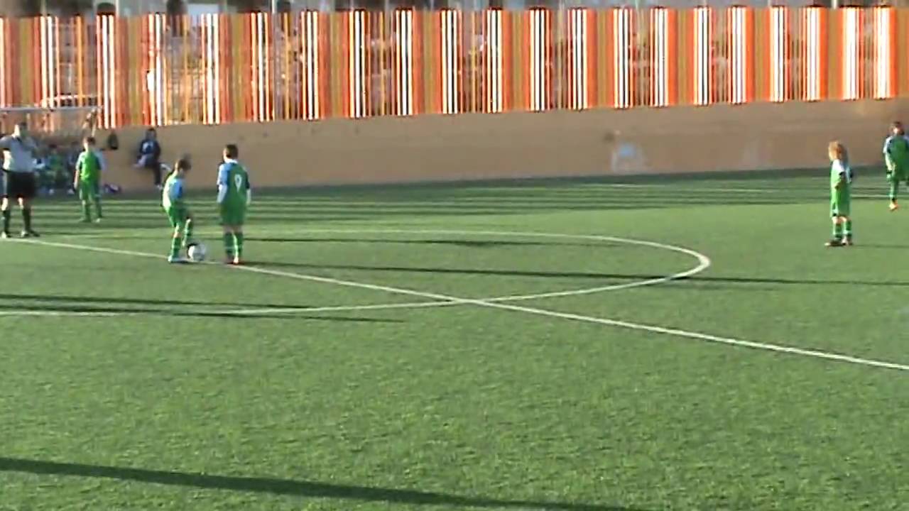 Los Molinos C.F.-2 / C.D. Oriente.-3 (Resumen)