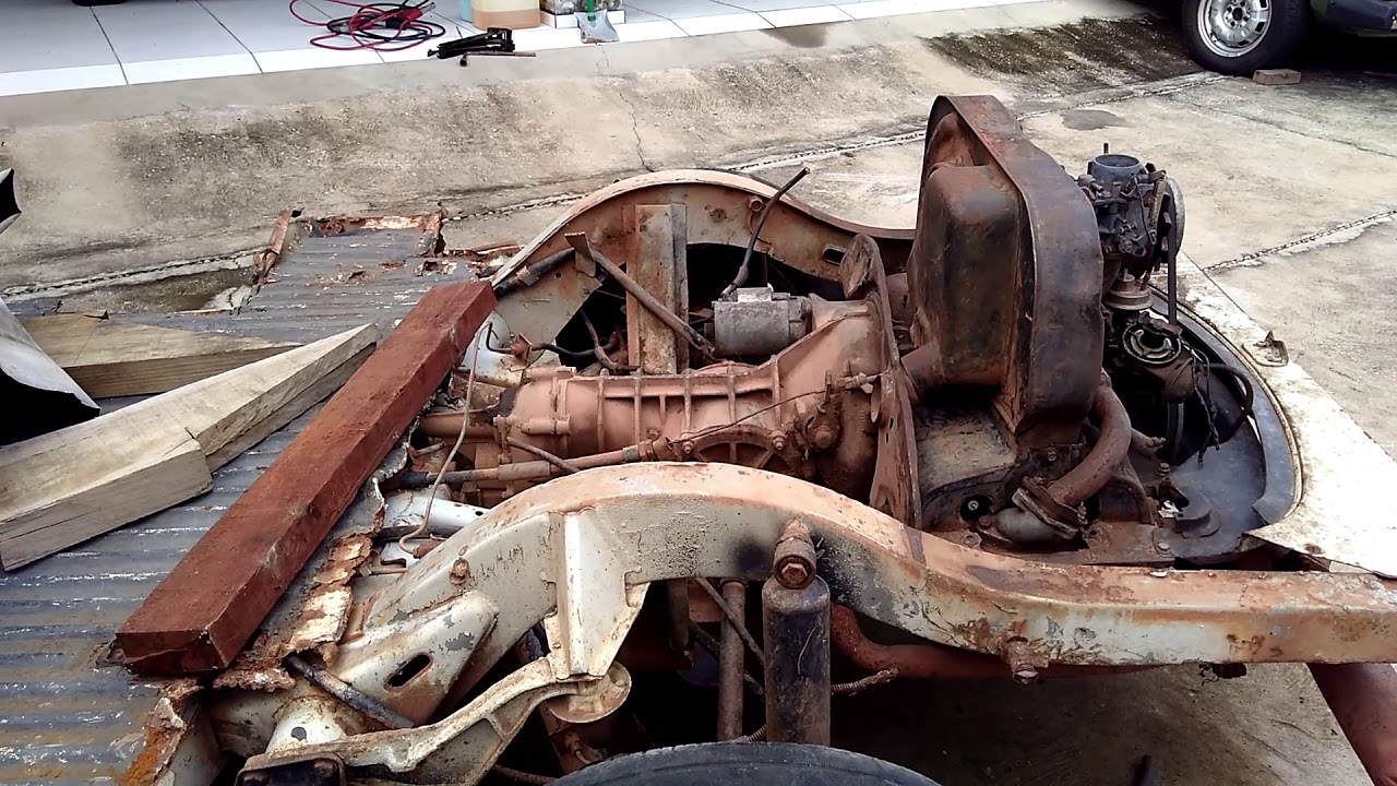 Kombi chassis exposto