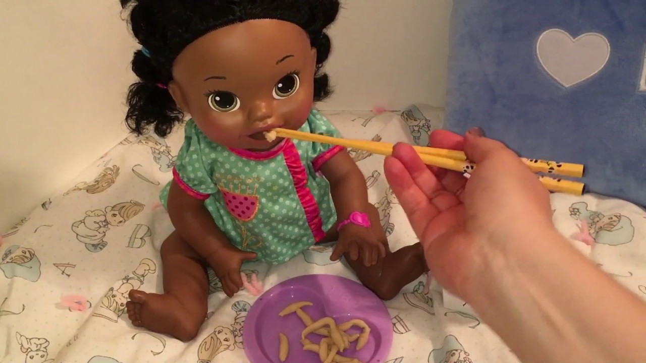 Baby Alive Super Snackin Sara Playdoh Doll Noodles Food and Bottle