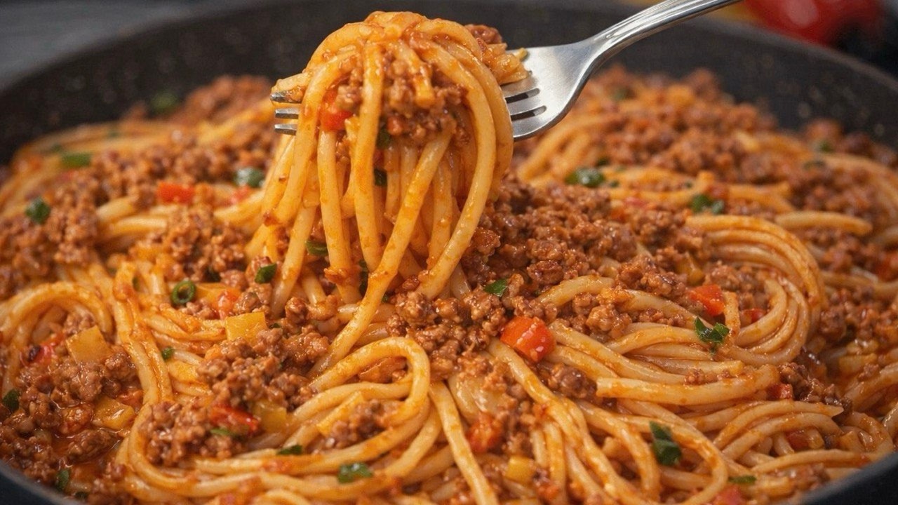So lecker, dass sie in Sekunden weg sind! 🍝 Schnelle Spaghetti Bolognese!