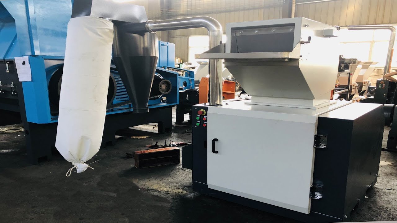 Soundproof Plastic Granulator Crusher Low Noise
