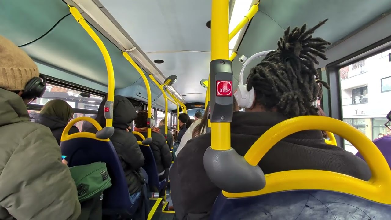 *Soon to pass to TUK + Ramp Problems!* Journey on Bus Route 493 Go-Ahead London (SE192 | SN12 AVK)