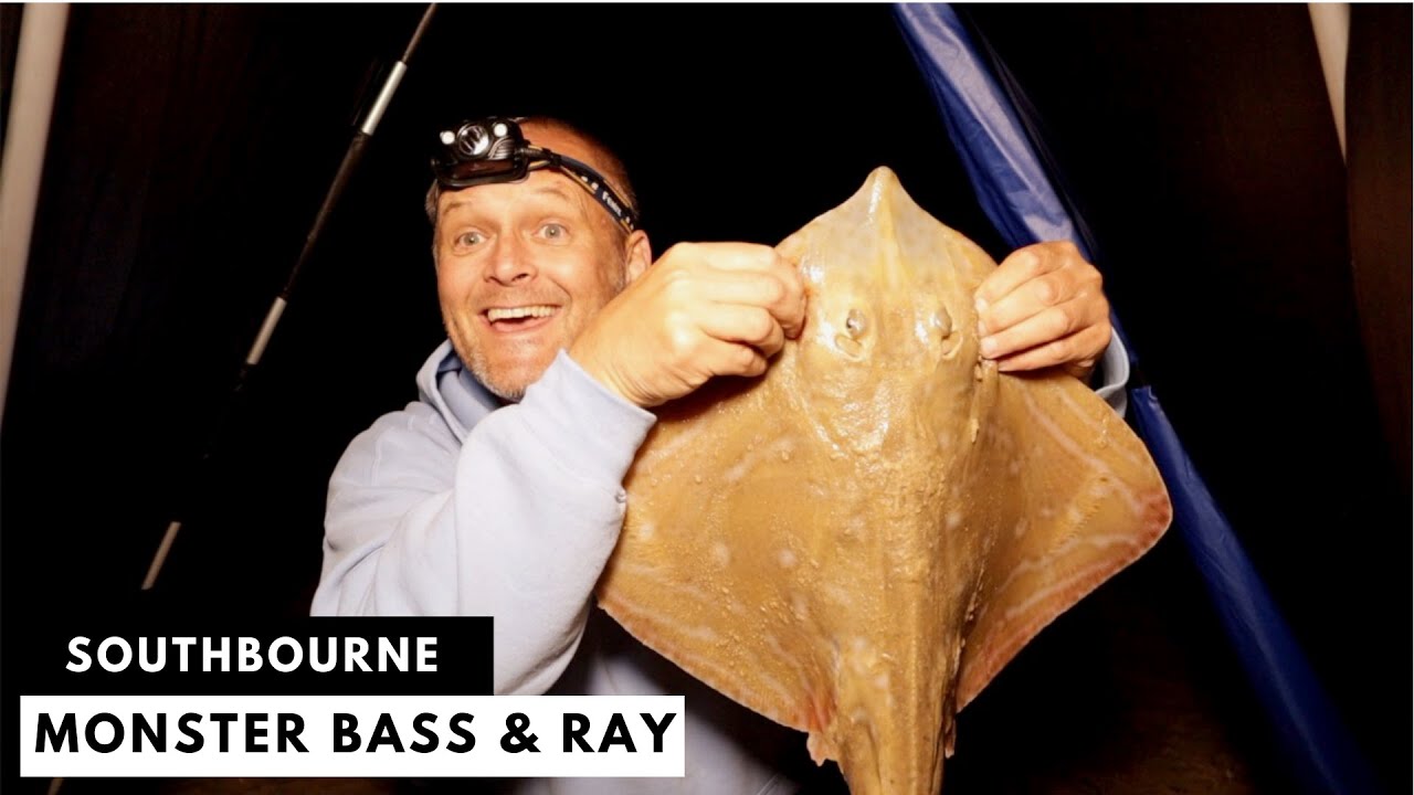 Beach Fishing - Southbourne - Huge Bass - fishing with Colin Matthews
