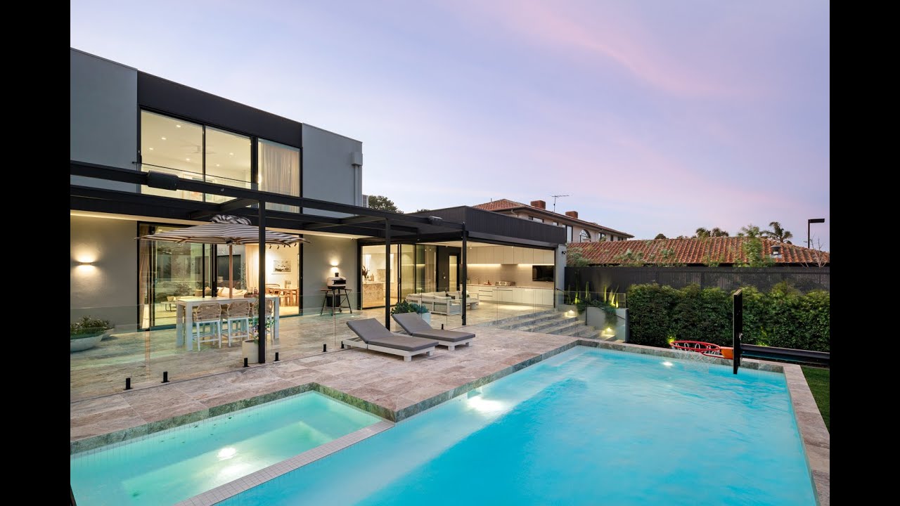 57 Canadian Bay Road, Mount Eliza