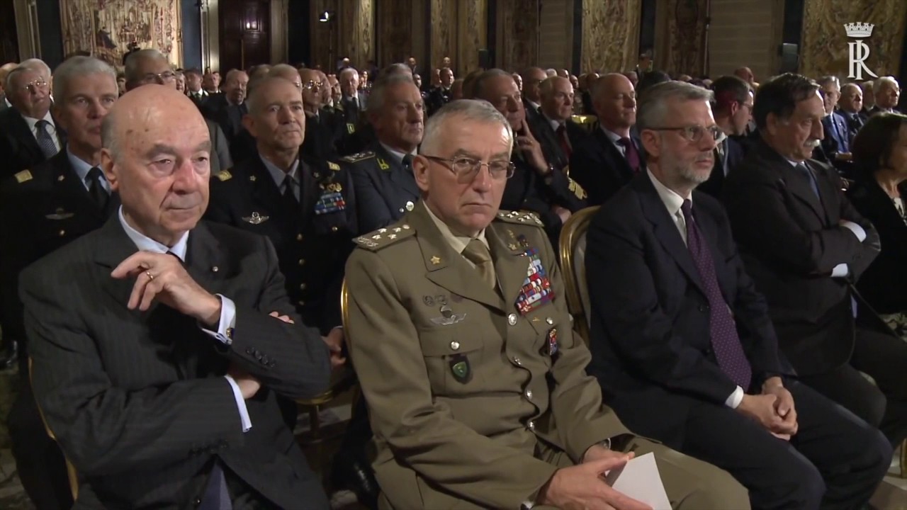 Il Generale potentino Francesco Paolo Figliuolo insignito dal presidente Mattarella