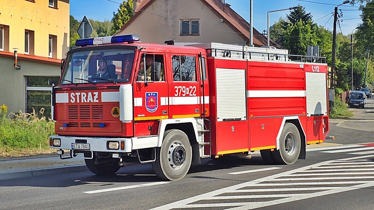 379[K]22 - GCBA 7/32 Jelcz 420/JZS + Osiny - OSP KSRG Niedomice - Alarmowo