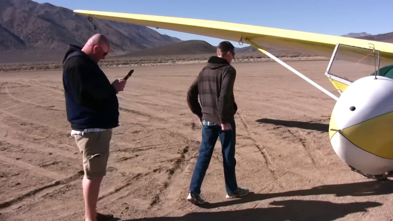 Cade Cavanagh, SGS 2-33 Sailplane Solo