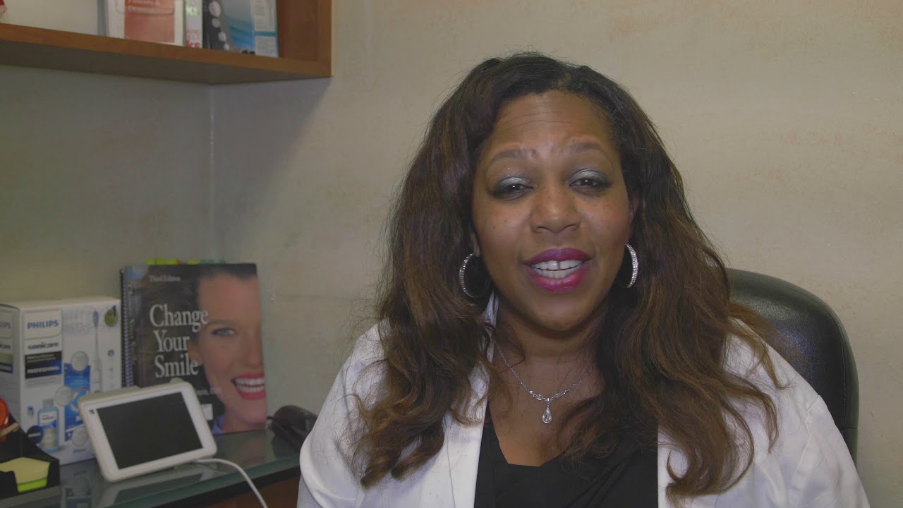 How Much Do Porcelain Veneers Cost? | Dentistry FAQ