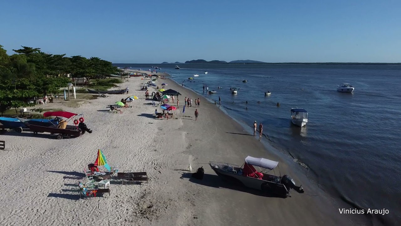 Conheça a Ilha das Peças, no litoral do Paraná