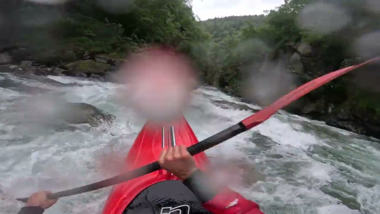 Finna canyon kayaking
