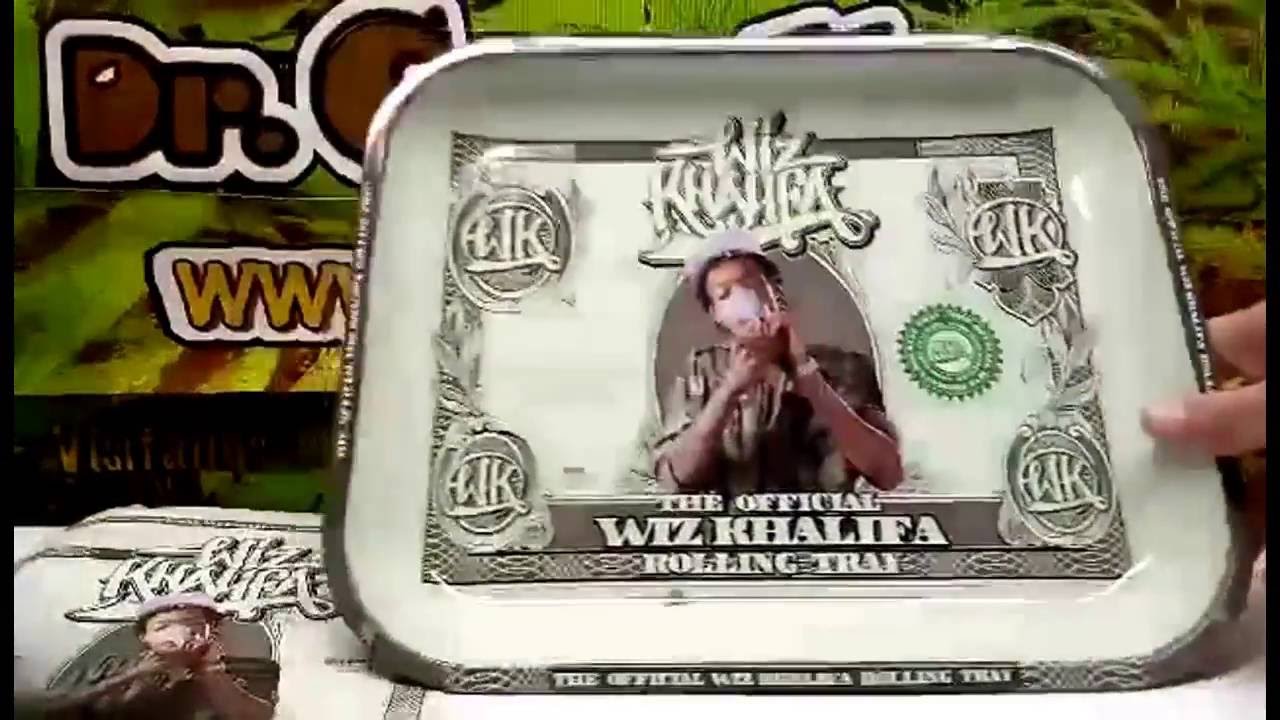 Dr. Cogollo GrowShop - Bandeja Met&aacute;lica Wiz Khalifa para l&iacute;ar cigarros y no ensuciar