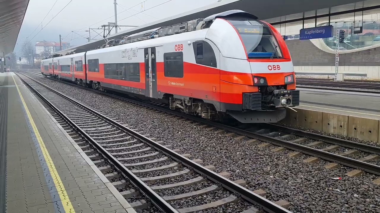 Ausfahrt eines Cityjets in Kapfenberg am 1.Jänner.2024 