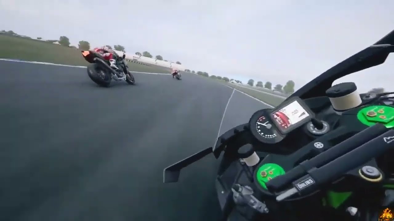 🏍 - Быстрее ветра. Faster than the wind.