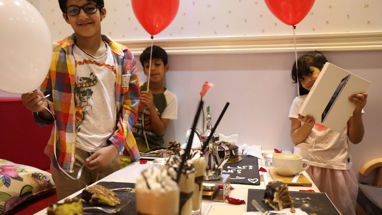 🎊🎊🎊مفاجأة..(حفلة نجاح لانا ونواف ونايف وكل واحد اشترى هدية )...🎊🎊