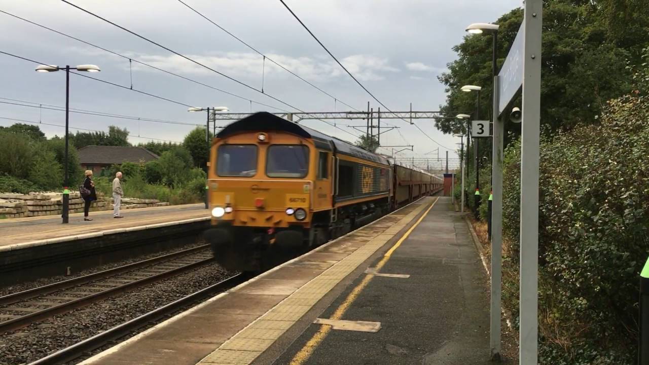 Acton Bridge - Weekend Freight Variety - 9th-11th September 2016