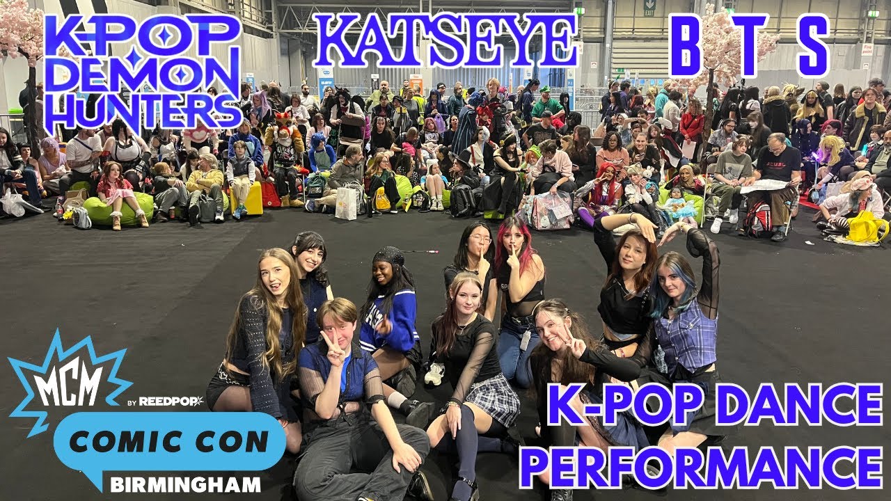 [KPOP IN PUBLIC 4K] MCM Comic Con Pop Asia Birmingham 2025 | HUNTRIX, BTS, KATSEYE, Stray Kids, XG