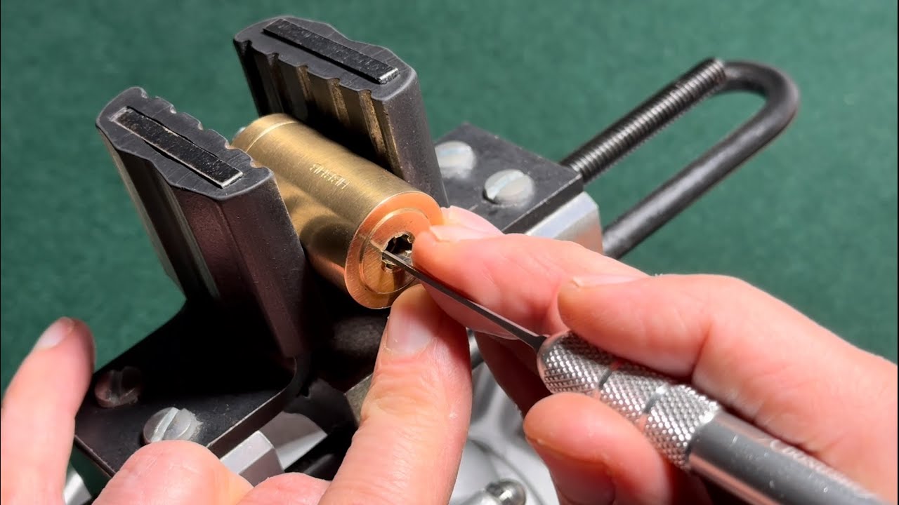 FTH Thirard Surveyor Picked & Gutted