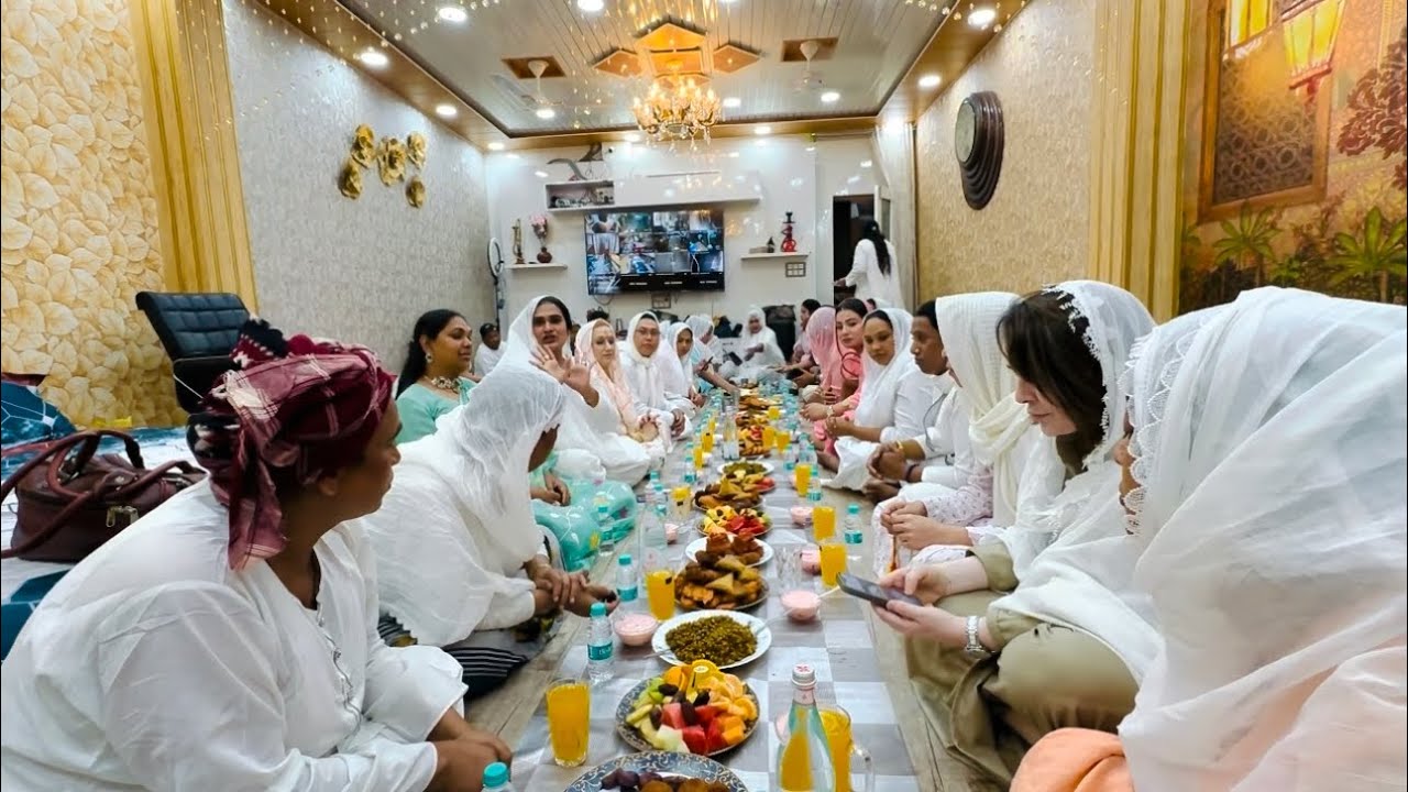 Najafgarh Ki Maio Ki Iftar Party  At Madam￼ Devi's Home❤️