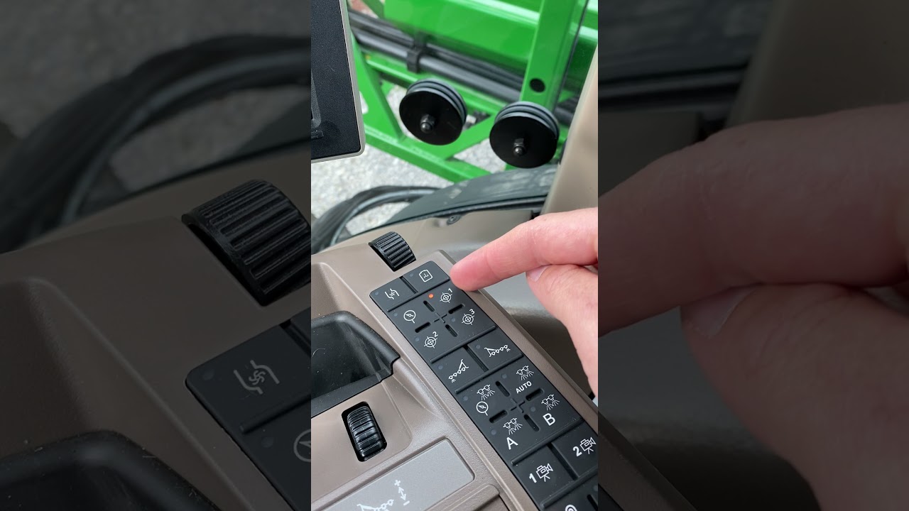 Rate Selection And Setting Tank Fill Level - Inside a Deere Sprayer
