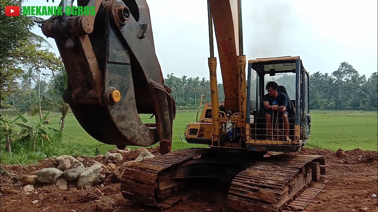 excavator komatsu pc200 -5, ganti bucket ke capit