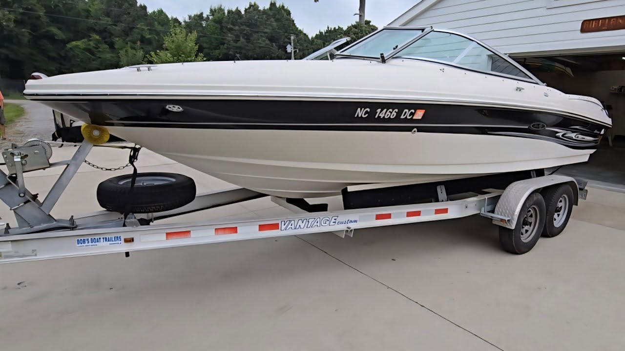 2006 Sea Ray 220 Sport @SoundBoatBrokers 